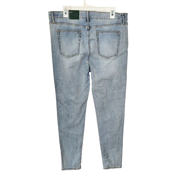 Wild Fable Womens Jeans Size 16 High Rise Skinny Lightwash Casual Distressed - Picture 2 of 12
